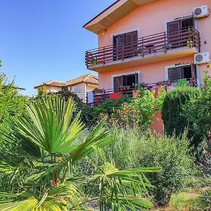 Marinici - With Private Parking Appartamento Fiume