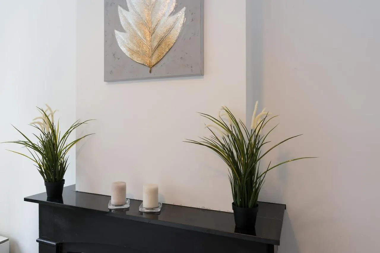 Beautiful House Next To Dam Square! Apartment Amsterdam Homestay