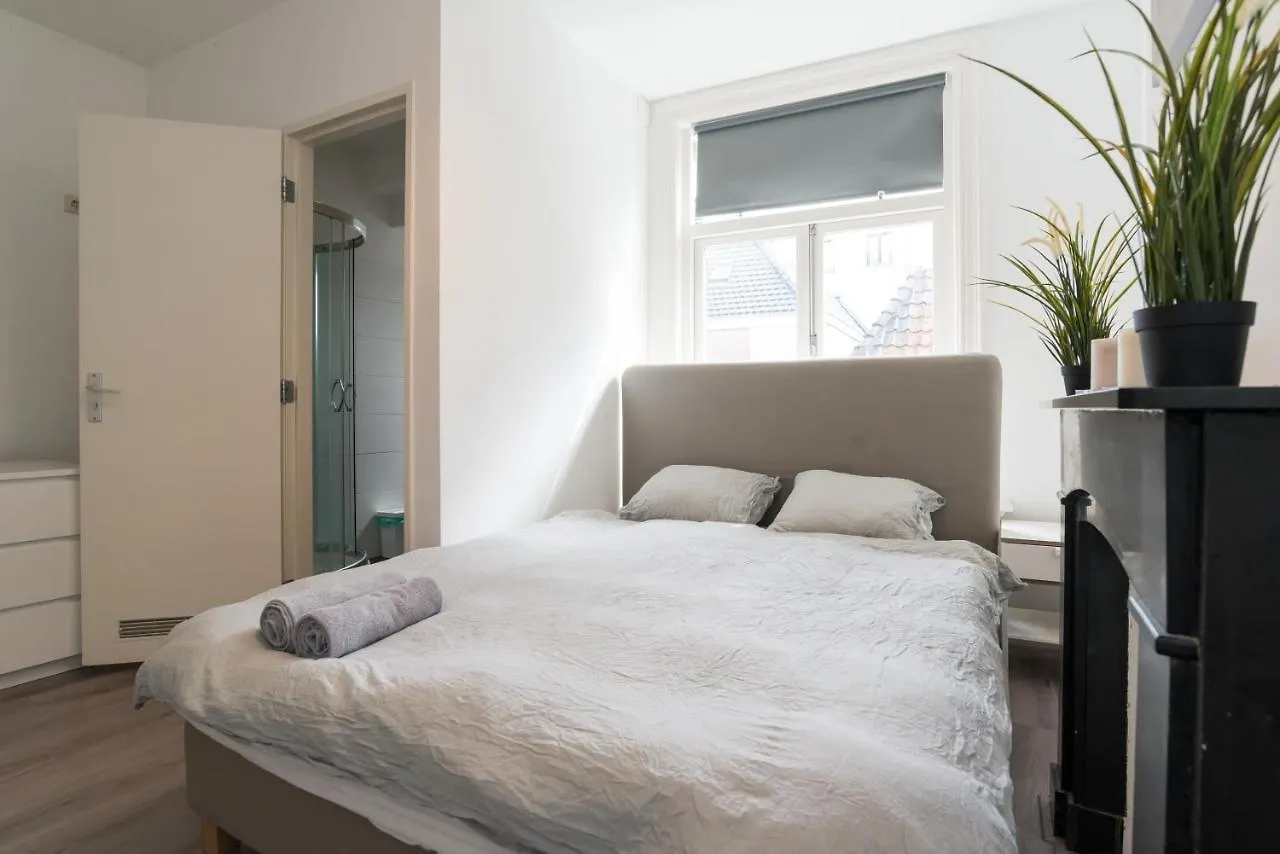 Beautiful House Next To Dam Square! Apartment Amsterdam Homestay
